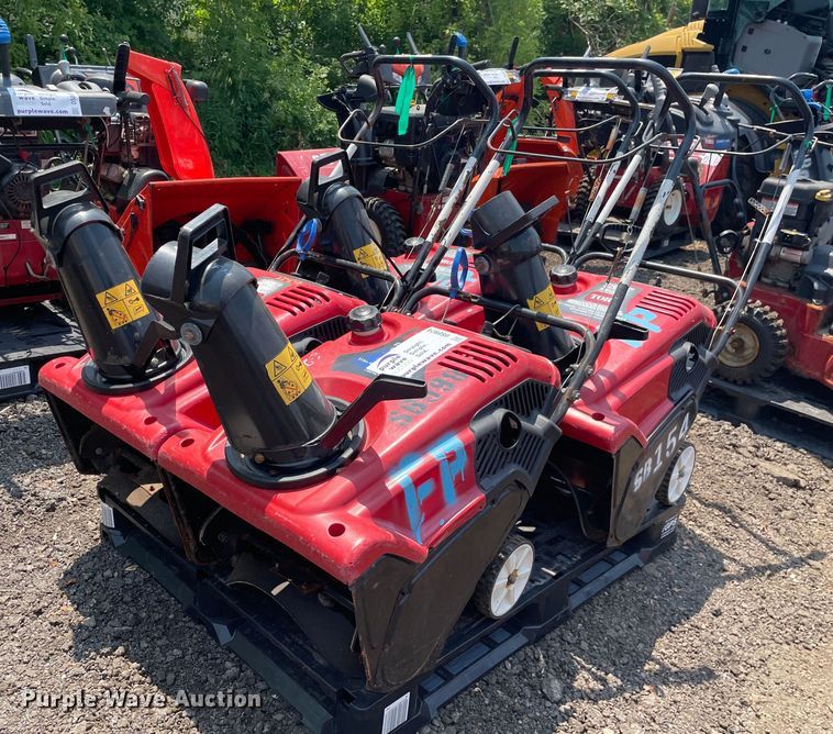 image for item DS8924 (4) Toro Power Clear snow blowers