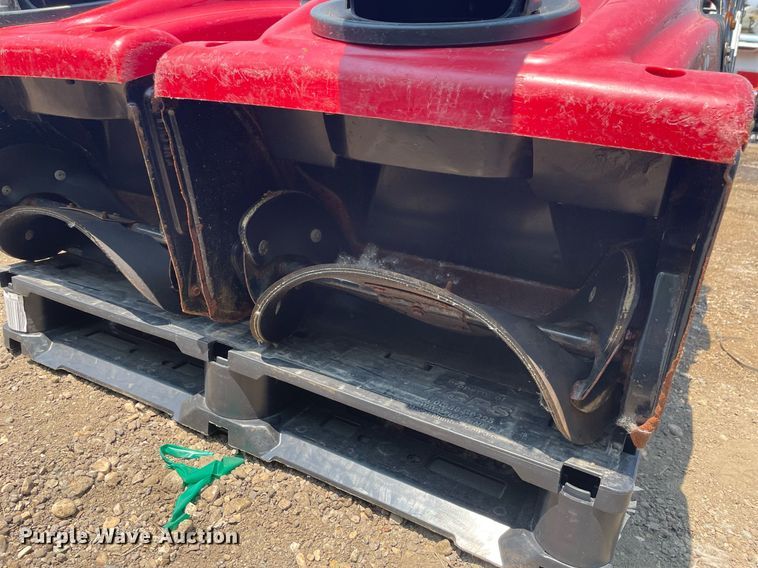 image for item DS8929 (4) Toro Power Clear snow blowers