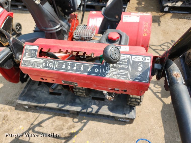 image for item DS8935 (2) two stage snow blowers