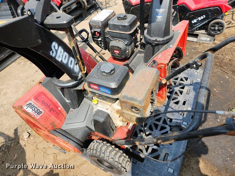 image for item DS8936 (2) Toro Snowmaster 724 ZXR snow blowers