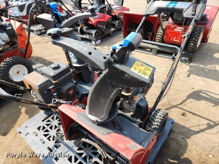 image for item DS8936 (2) Toro Snowmaster 724 ZXR snow blowers