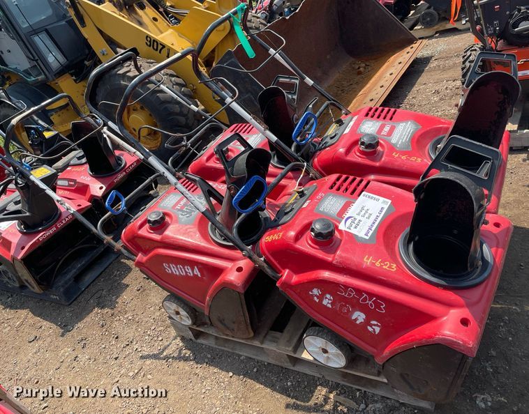 image for item DS8939 (4) Toro Power Clear snow blowers