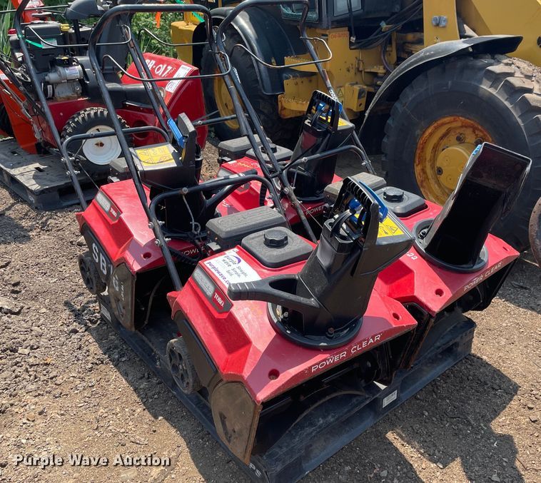 image for item DS8940 (4) Toro Power Clear snow blowers