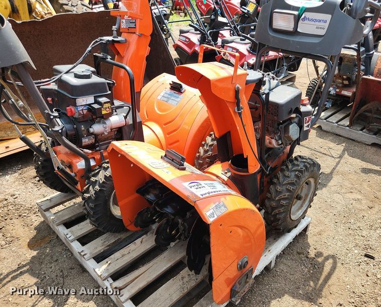 image for item DS8942 (2) Husqvarna 924HV snow blowers