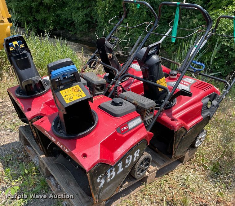 image for item DS8954 (4) Toro Power Clear snow blowers