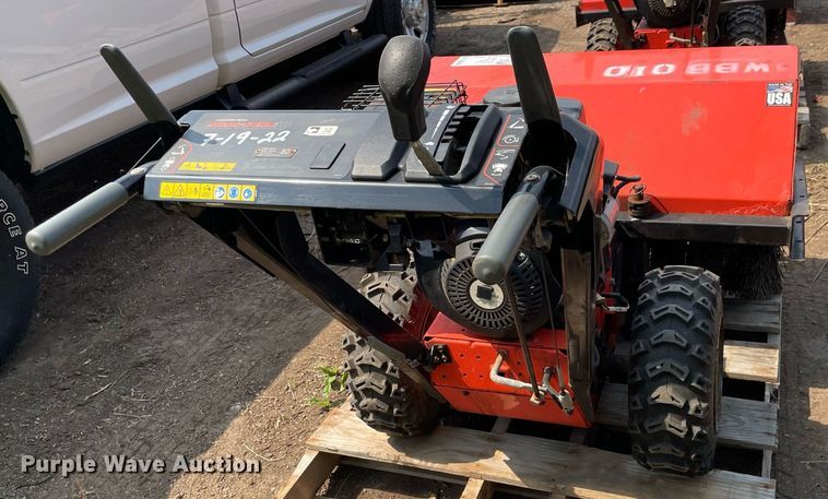 image for item DS8956 2017 Ariens Power Brush 36  broom