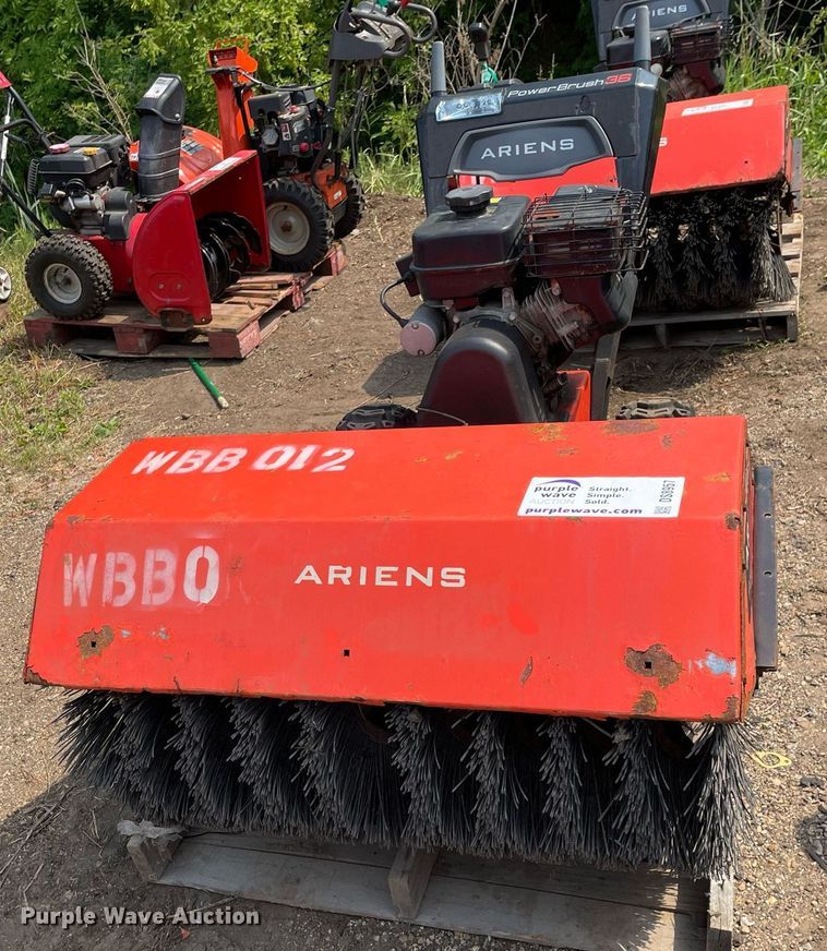 image for item DS8957 2017 Ariens Power Brush 36  broom