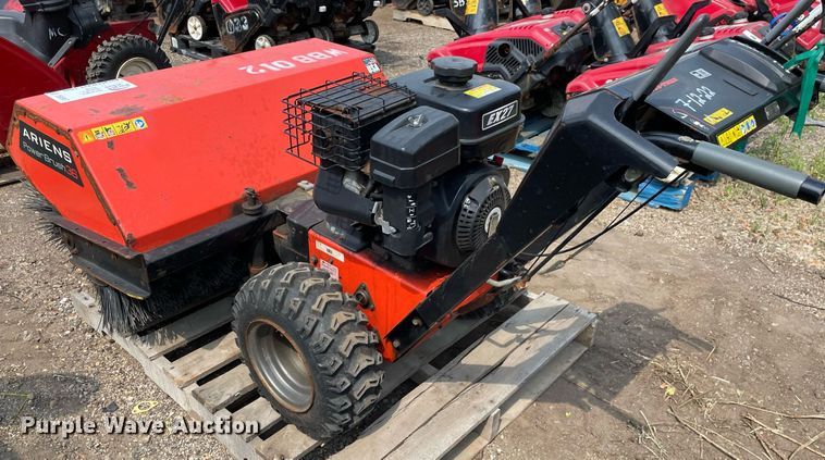 image for item DS8957 2017 Ariens Power Brush 36  broom