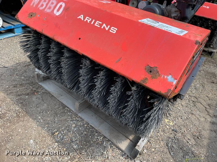 image for item DS8957 2017 Ariens Power Brush 36  broom