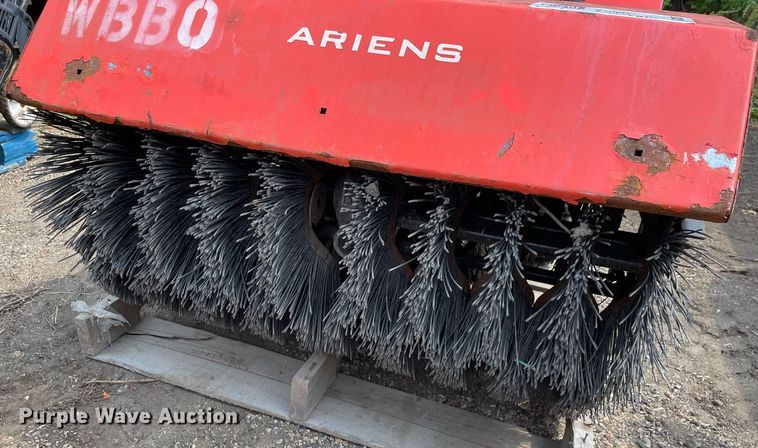 image for item DS8957 2017 Ariens Power Brush 36  broom