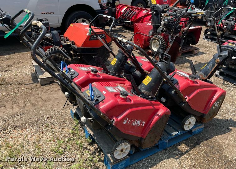 image for item DS8958 (4) Toro Power Clear snow blowers