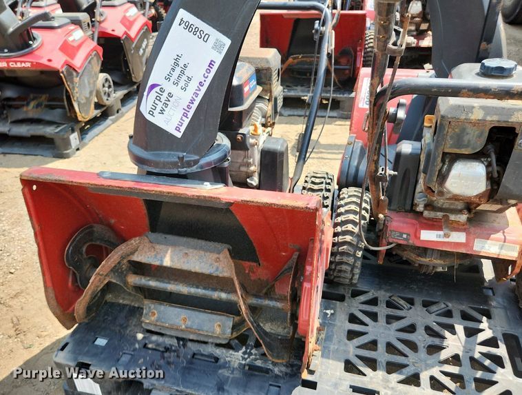 image for item DS8964 (2) Toro Snowmaster 724 ZXR  snow blowers