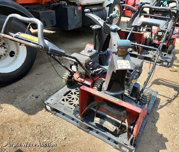 image for item DS8966 (2) Toro Snowmaster 724 ZXR snow blowers