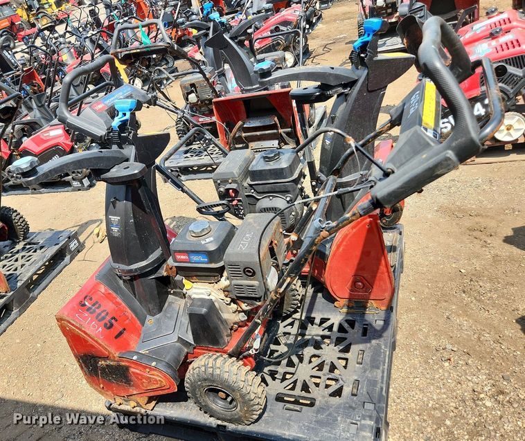 image for item DS8966 (2) Toro Snowmaster 724 ZXR snow blowers