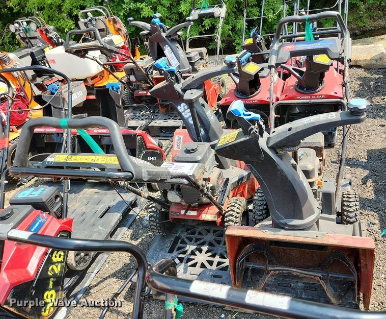 image for item DS8971 (2) Toro Snowmaster 724 ZXR snow blowers