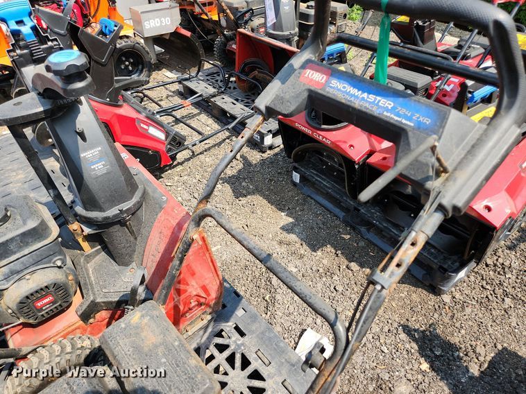 image for item DS8971 (2) Toro Snowmaster 724 ZXR snow blowers