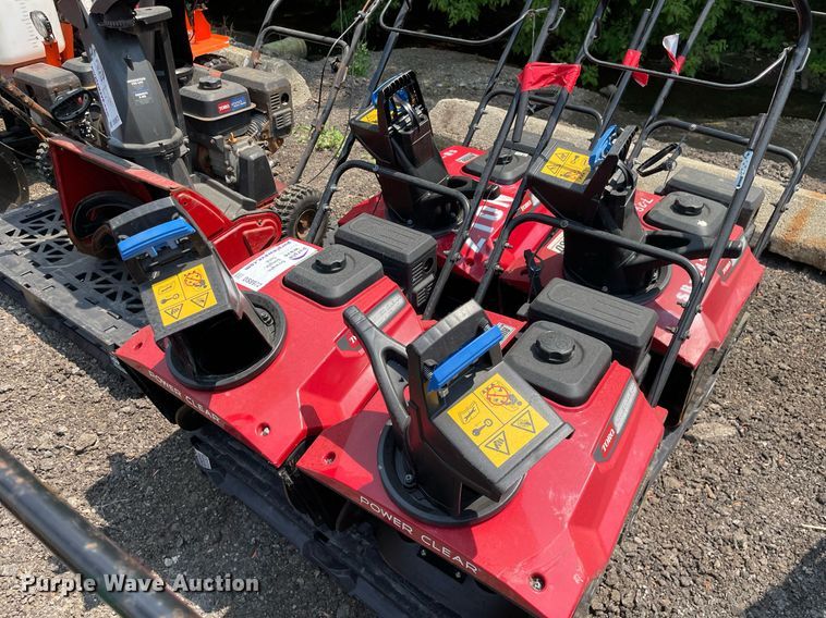 image for item DS8972 (4) Toro Power Clear snow blowers