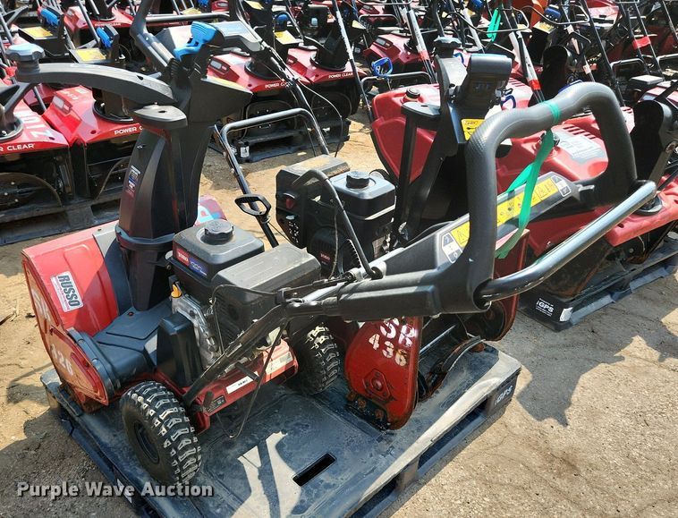 image for item DS8981 (2) Toro Snowmaster 724 ZXR snow blowers