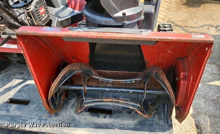 image for item DS8981 (2) Toro Snowmaster 724 ZXR snow blowers