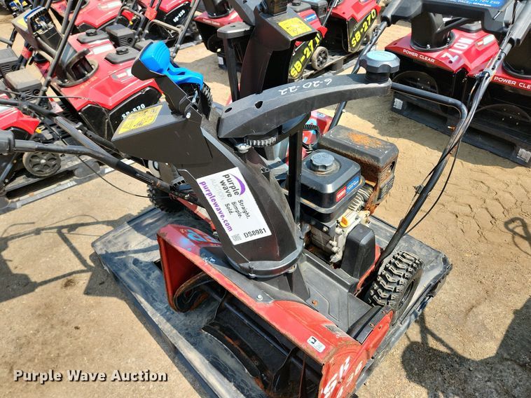 image for item DS8981 (2) Toro Snowmaster 724 ZXR snow blowers