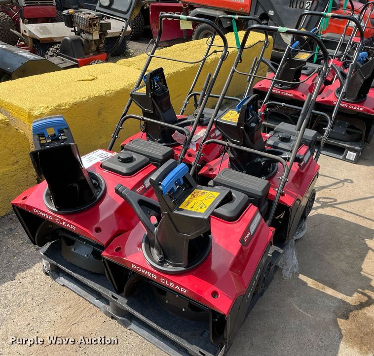 image for item DS8985 (4) Toro Power Clear snow blowers