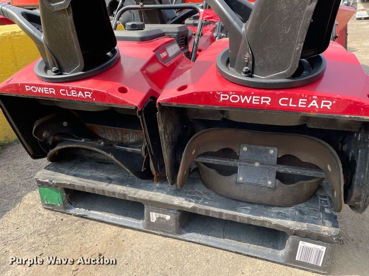 image for item DS8986 (4) Toro Power Clear snow blowers