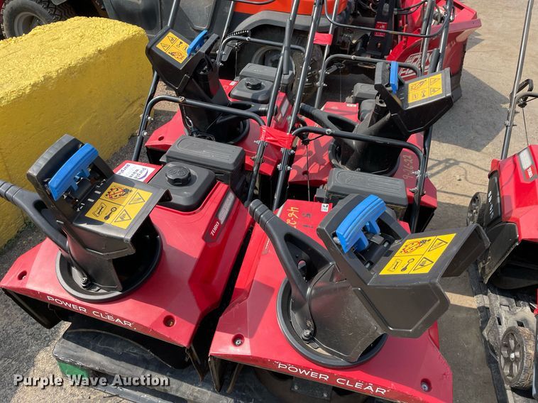 image for item DS8986 (4) Toro Power Clear snow blowers