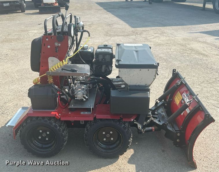 image for item DS8990 2021 Boss Snowrator