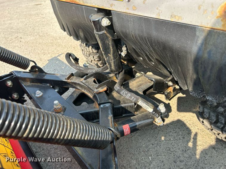 image for item DS8990 2021 Boss Snowrator