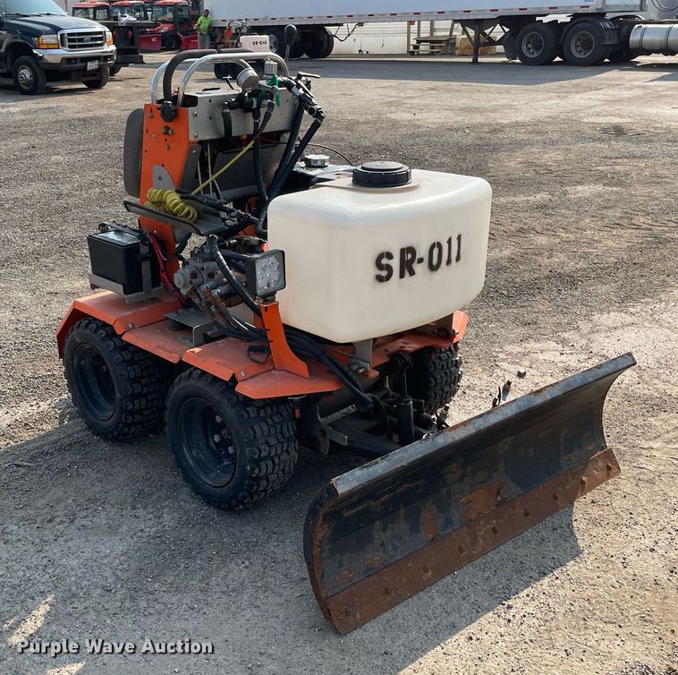 image for item DS8991 2019 Snowrator ZX4