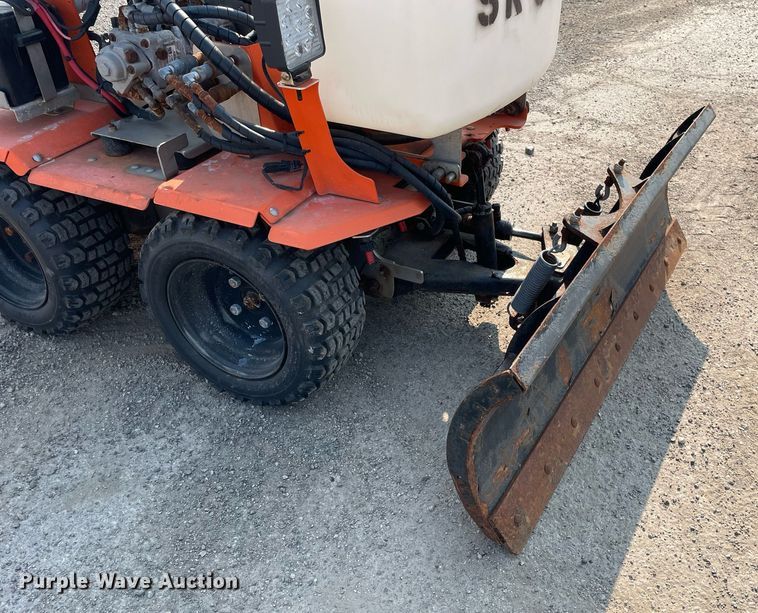 image for item DS8991 2019 Snowrator ZX4