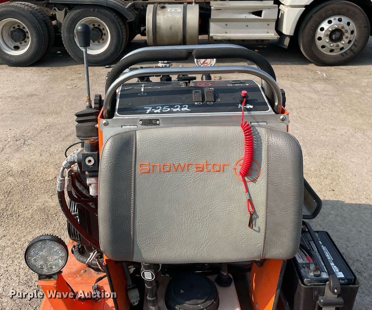 image for item DS8991 2019 Snowrator ZX4