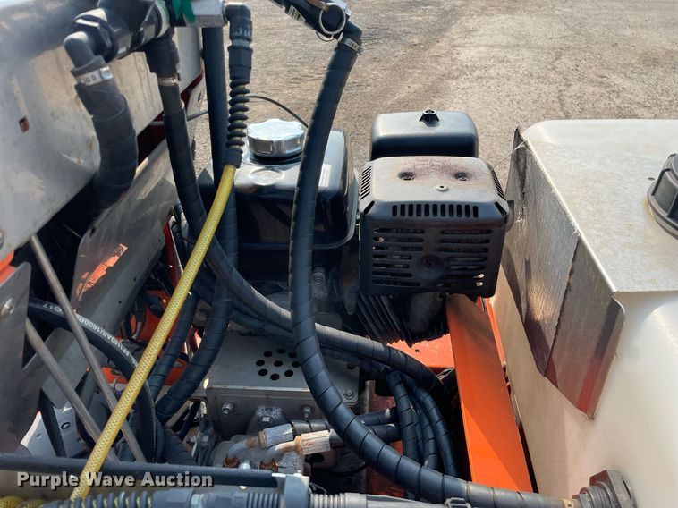 image for item DS8991 2019 Snowrator ZX4