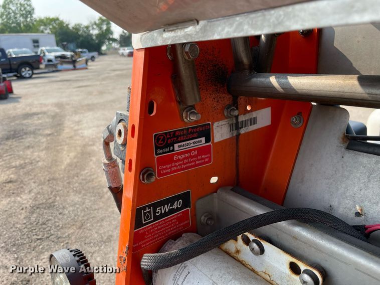 image for item DS8991 2019 Snowrator ZX4