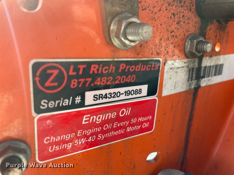 image for item DS8991 2019 Snowrator ZX4