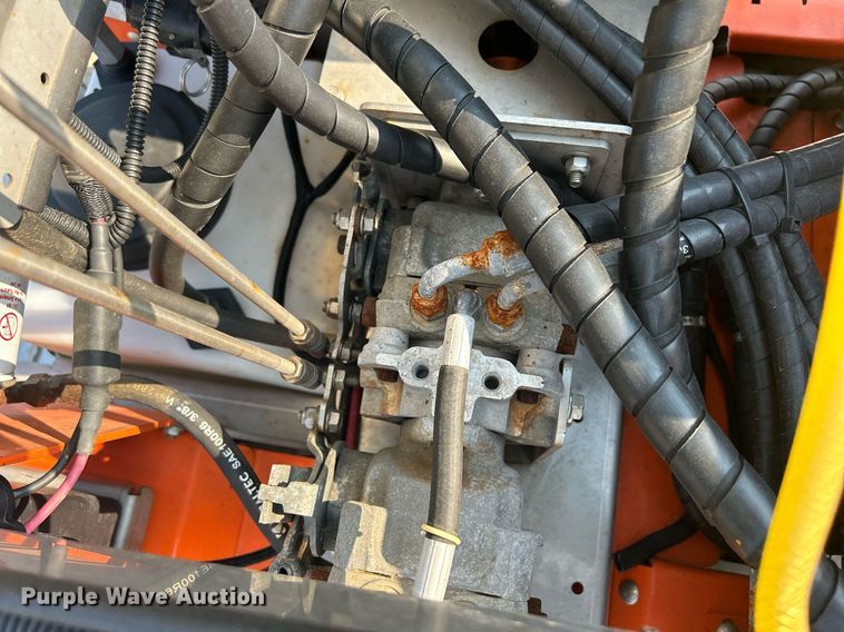 image for item DS8992 Snowrator ZX4