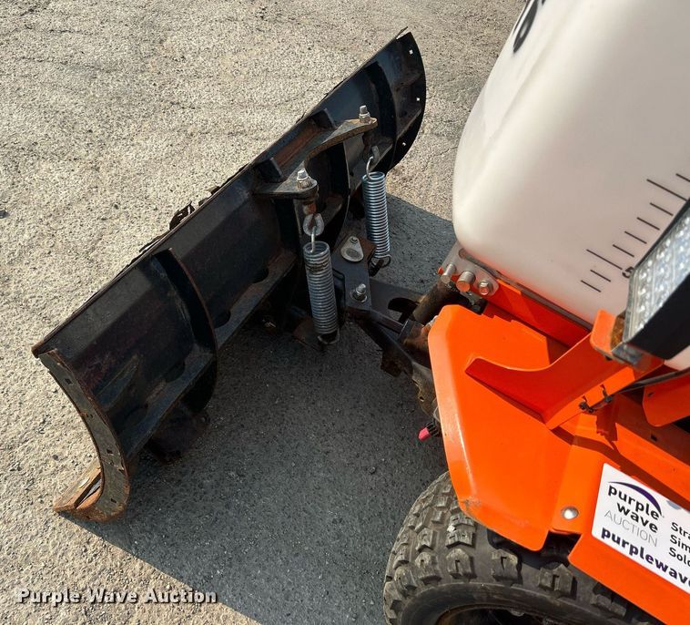 image for item DS8992 Snowrator ZX4