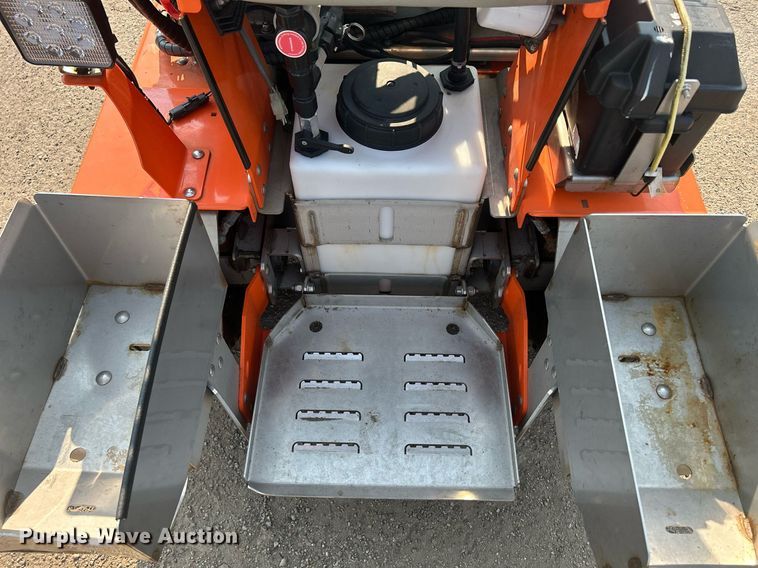 image for item DS8992 Snowrator ZX4