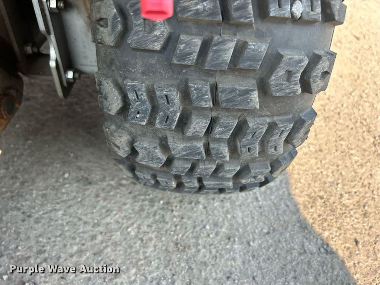 image for item DS8992 Snowrator ZX4