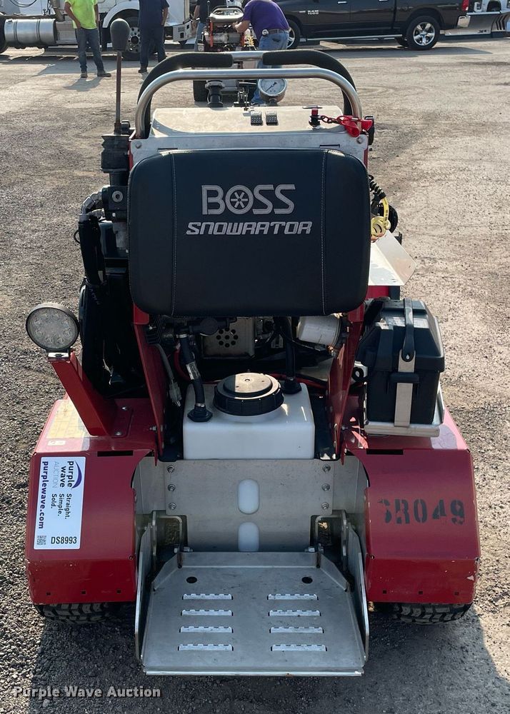 image for item DS8993 2019 Boss Snowrator