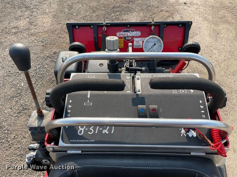 image for item DS8993 2019 Boss Snowrator