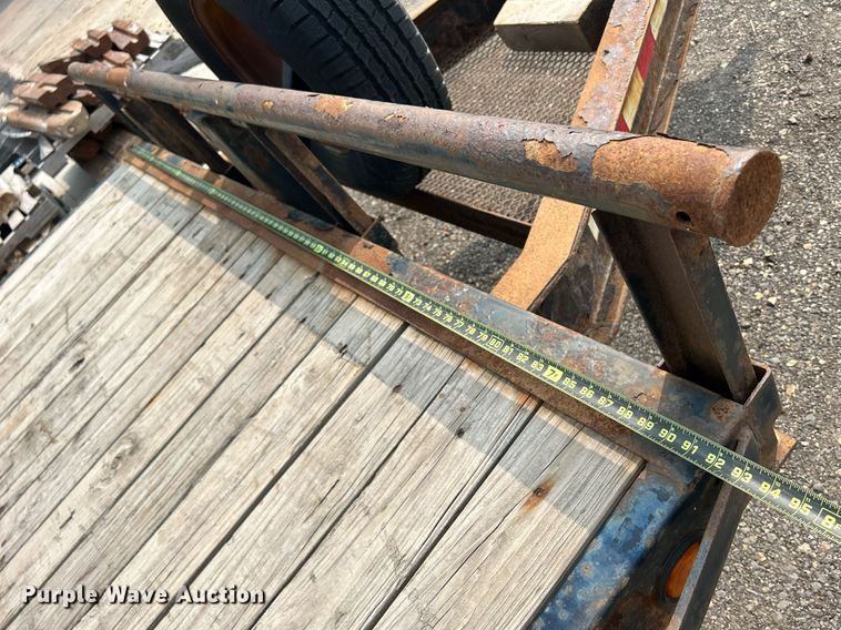 image for item DS8998 2014 PJ Trailers F8162  equipment trailer