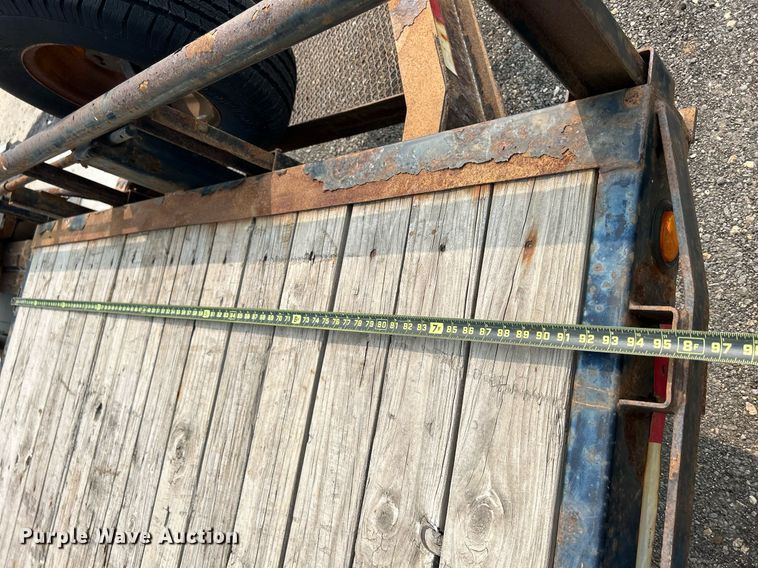 image for item DS8998 2014 PJ Trailers F8162  equipment trailer