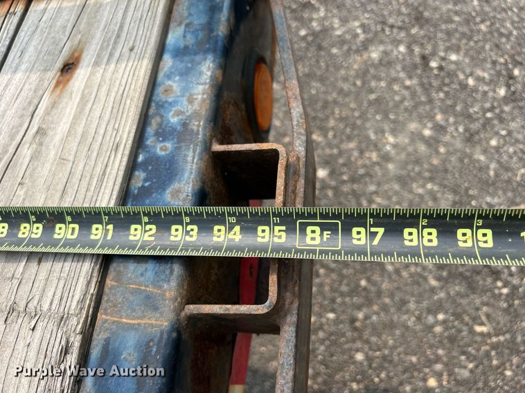 image for item DS8998 2014 PJ Trailers F8162  equipment trailer