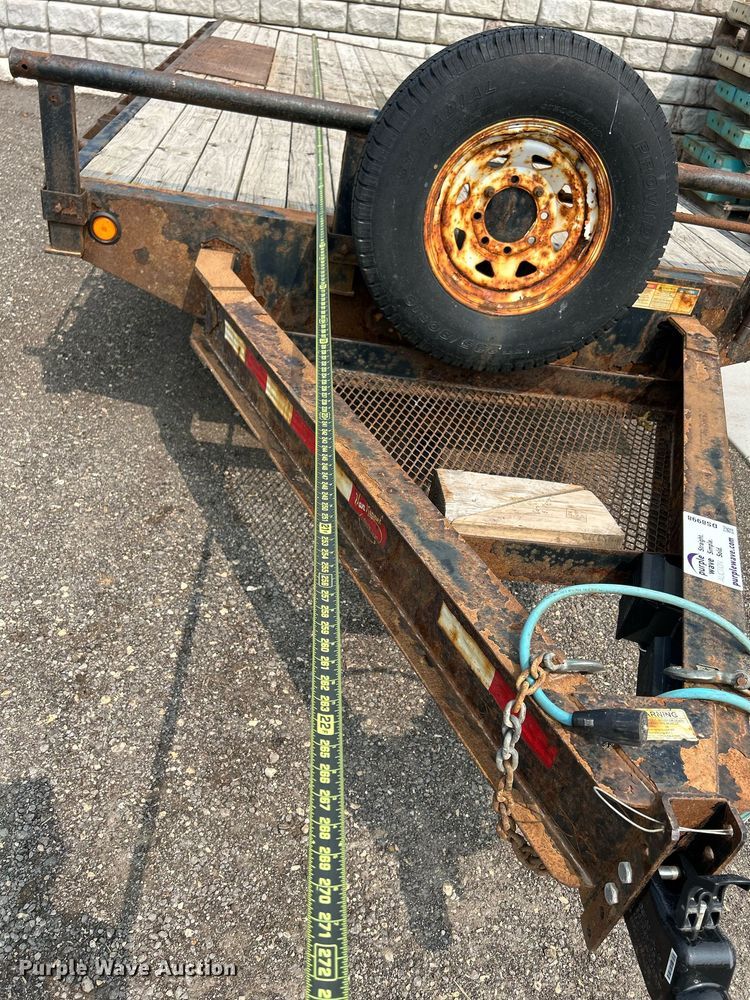 image for item DS8998 2014 PJ Trailers F8162  equipment trailer