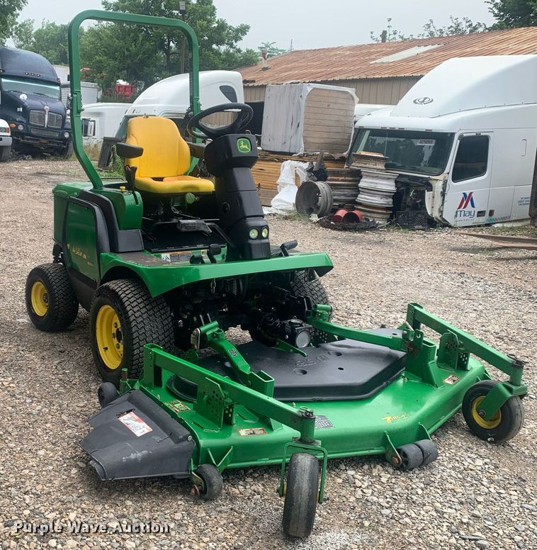 image for item EY9828 2013 John Deere F1435 Series II  lawn mower