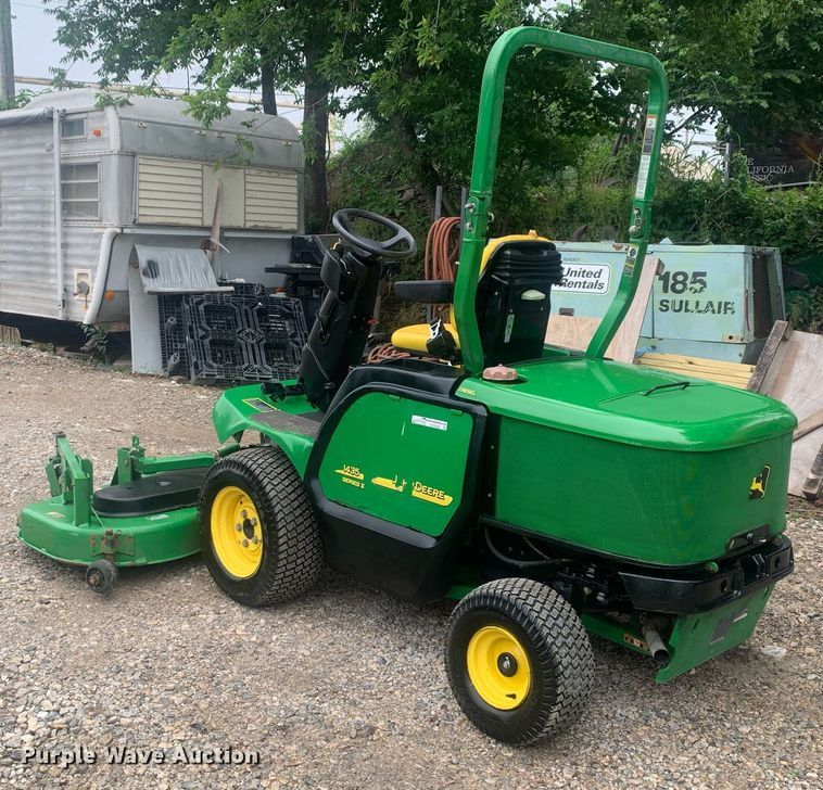 image for item EY9828 2013 John Deere F1435 Series II  lawn mower
