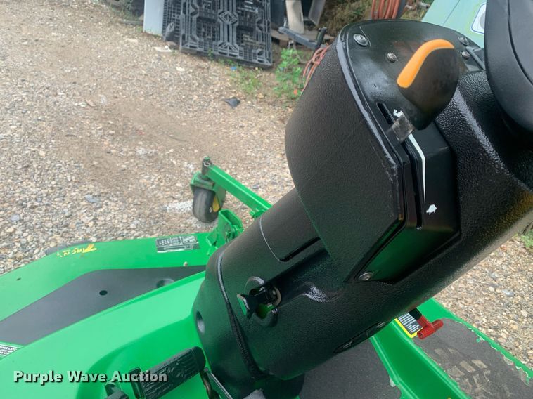 image for item EY9828 2013 John Deere F1435 Series II  lawn mower