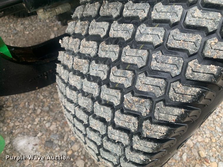 image for item EY9828 2013 John Deere F1435 Series II  lawn mower