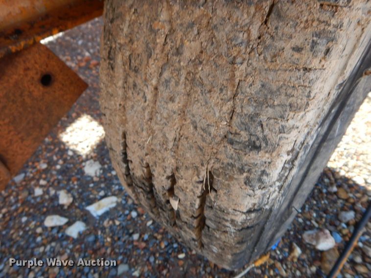 image for item HG9300 1987 Holden Industries  equipment trailer